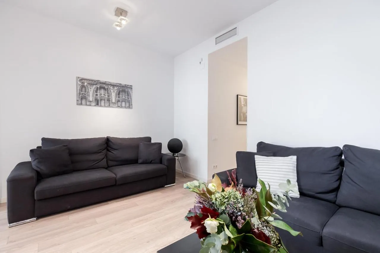Deco Apartments Barcelona-Eixample 0*, ברצלונה ספרד