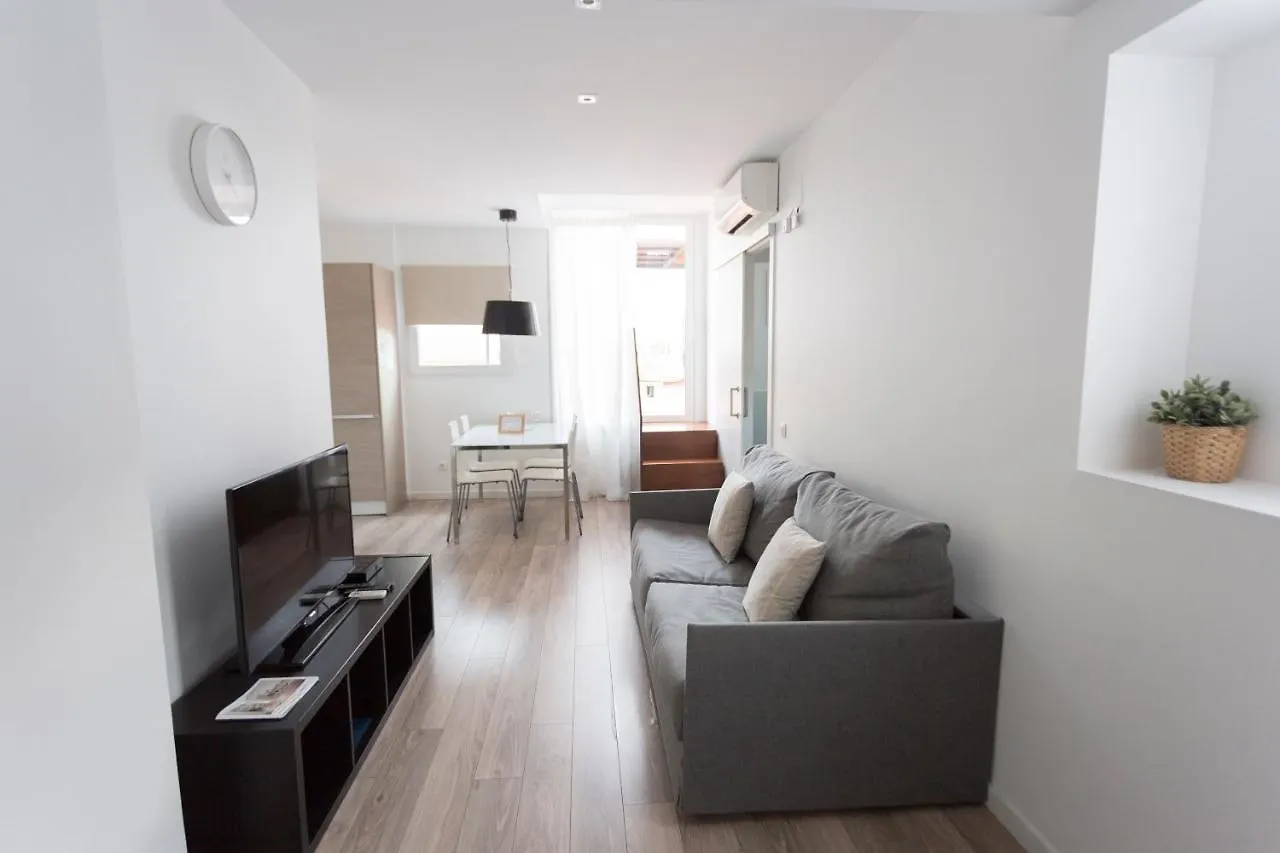Deco Apartments Barcelona-Eixample  ברצלונה