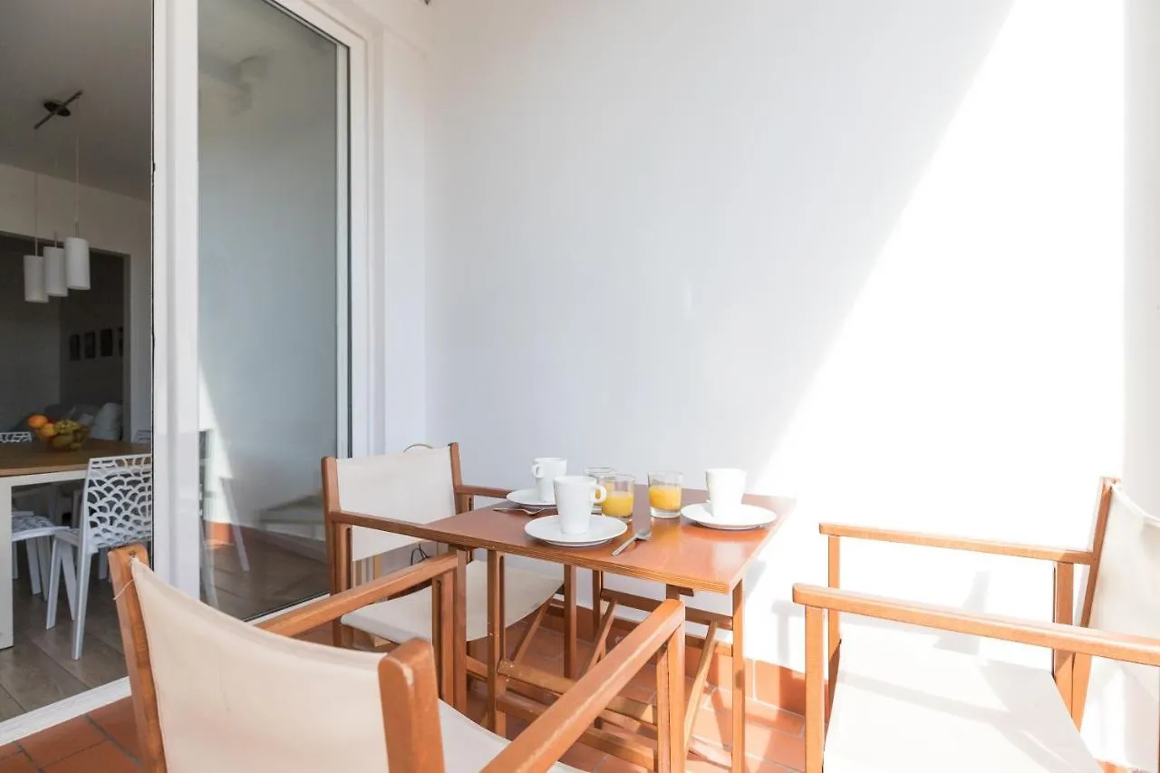 Deco Apartments Barcelona-Eixample 0*, ברצלונה