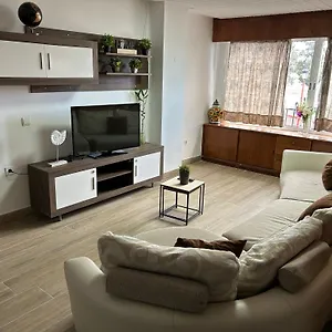 https://malaguetor-rooms.es-andalucia.com